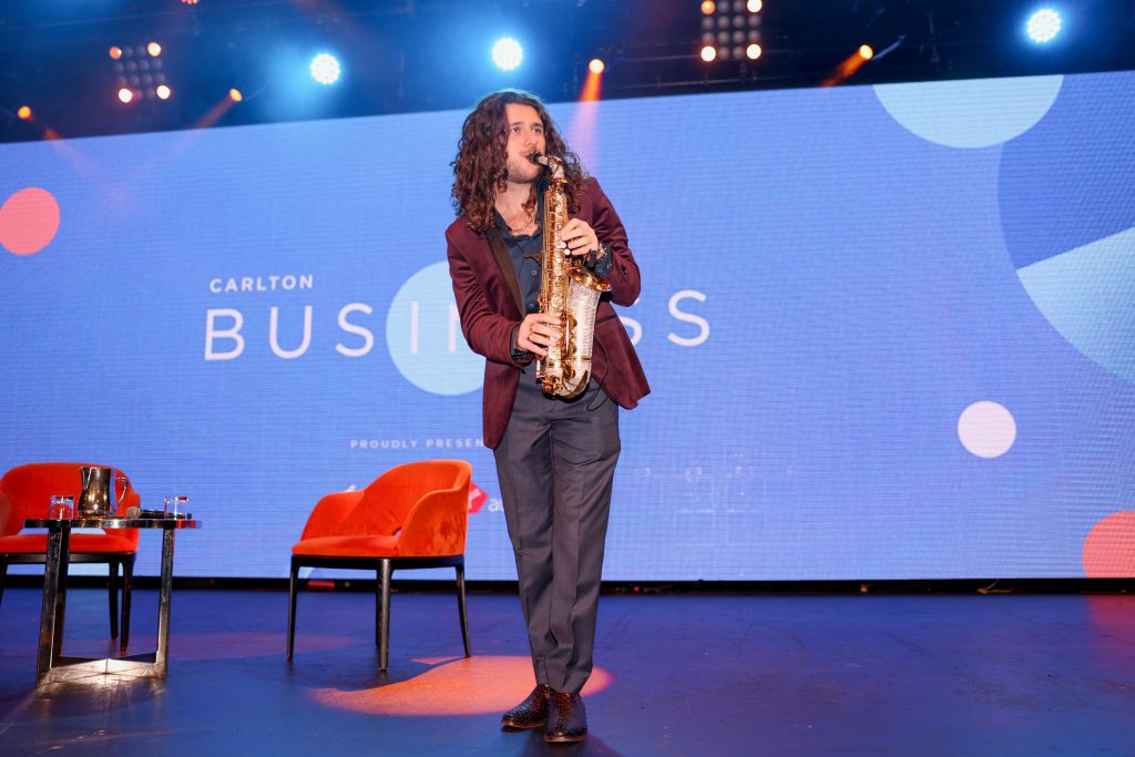 Frankie Sax Carlton In Business (2)